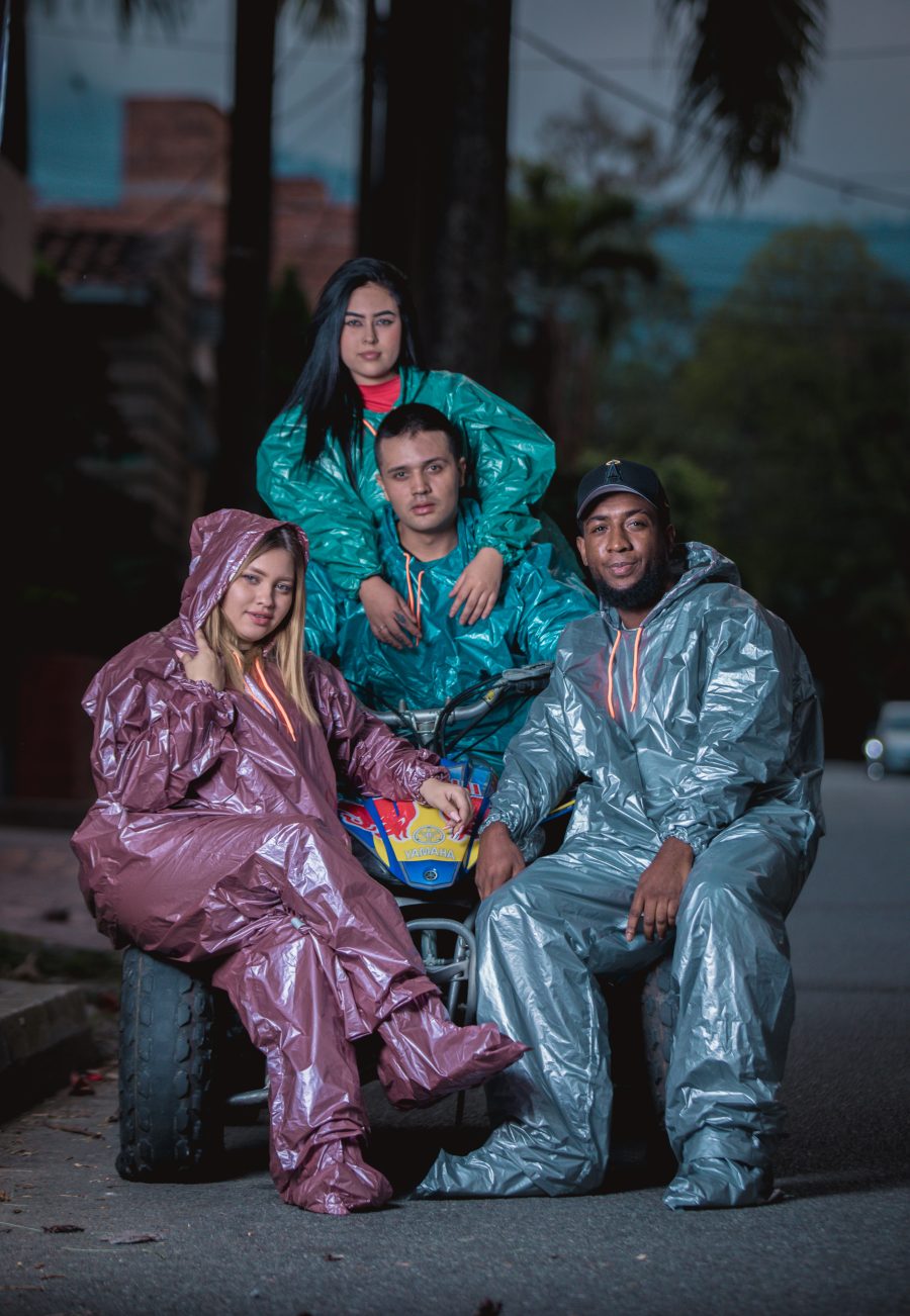 Combo impermeable hombre + impermeable mujer - Imagen 4